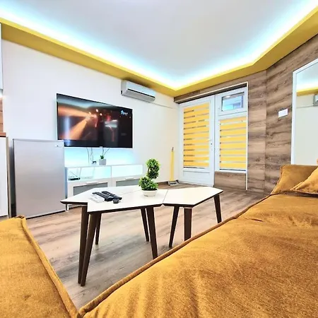 Yellow Apartmán Varna