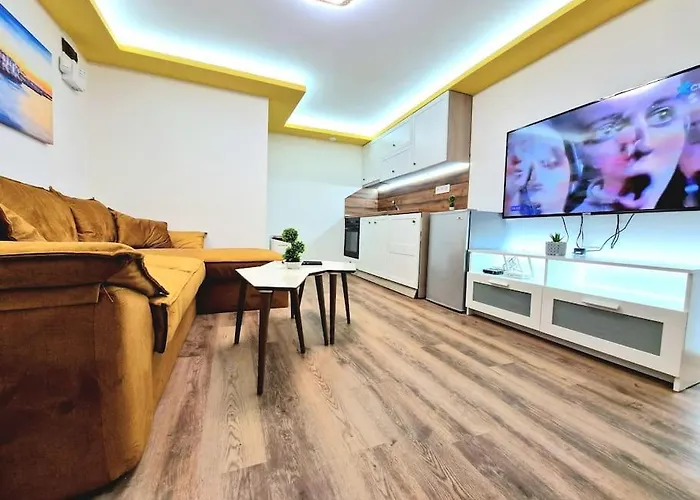 Yellow Lägenhet Varna